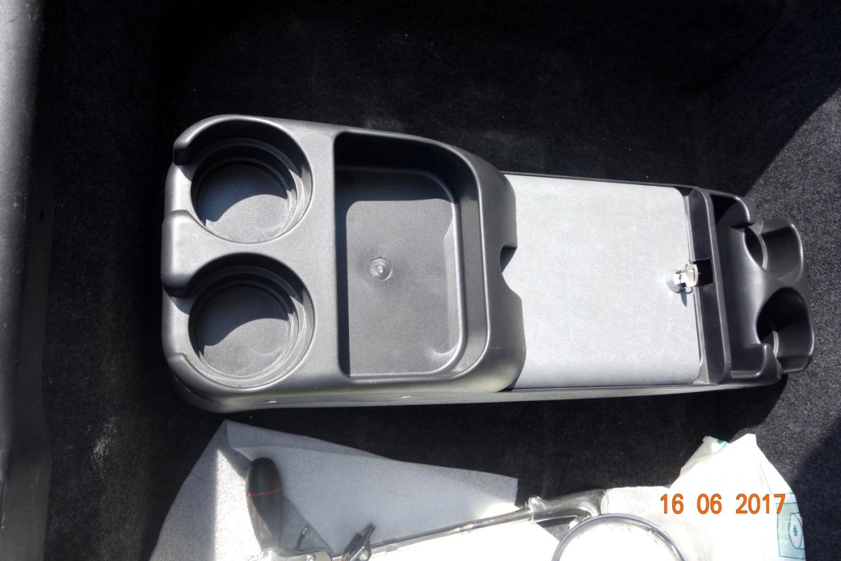 Ford Crown Victoria, 2008 - pohled č. 24