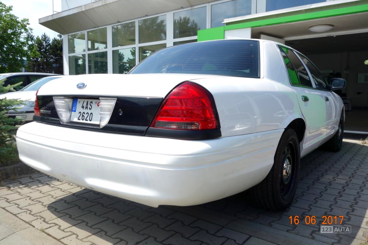 Ford Crown Victoria, 2008 - pohled č. 7