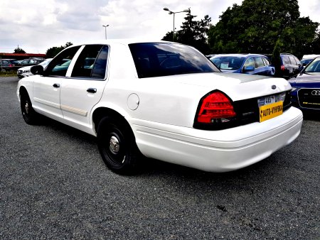 Ford Crown Victoria, 2008 - pohled č. 5