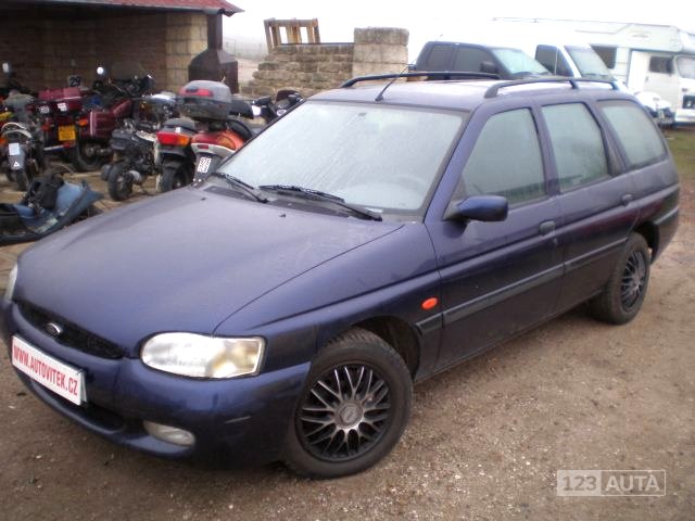 Ford Escort, 1999 - pohled č. 2