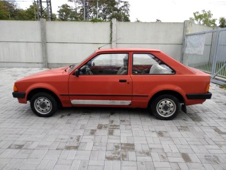 Ford Escort, 1983 - pohled č. 3