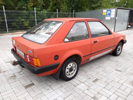Ford Escort, 1983 - pohled č. 5