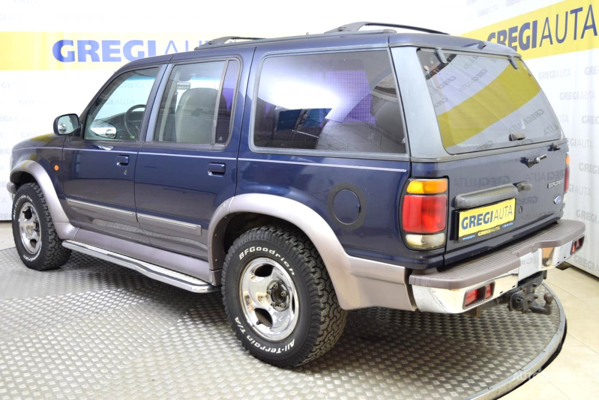 Ford Explorer, 1997 - pohled č. 6