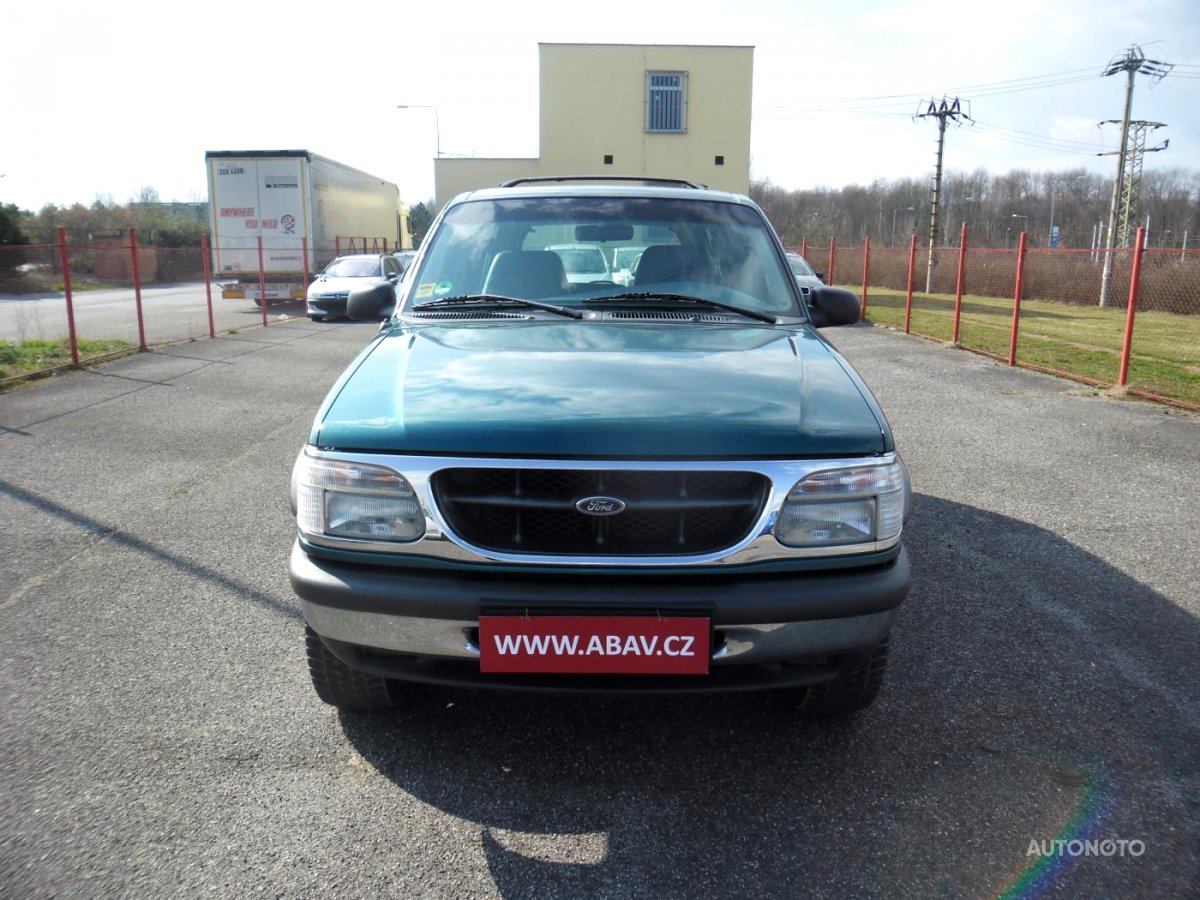Ford Explorer, 1998 - pohled č. 2