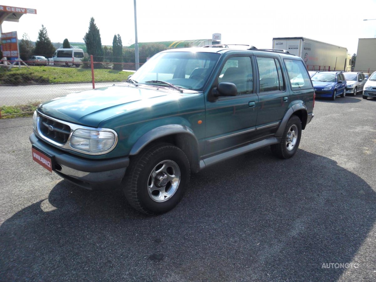 Ford Explorer, 1998 - pohled č. 3