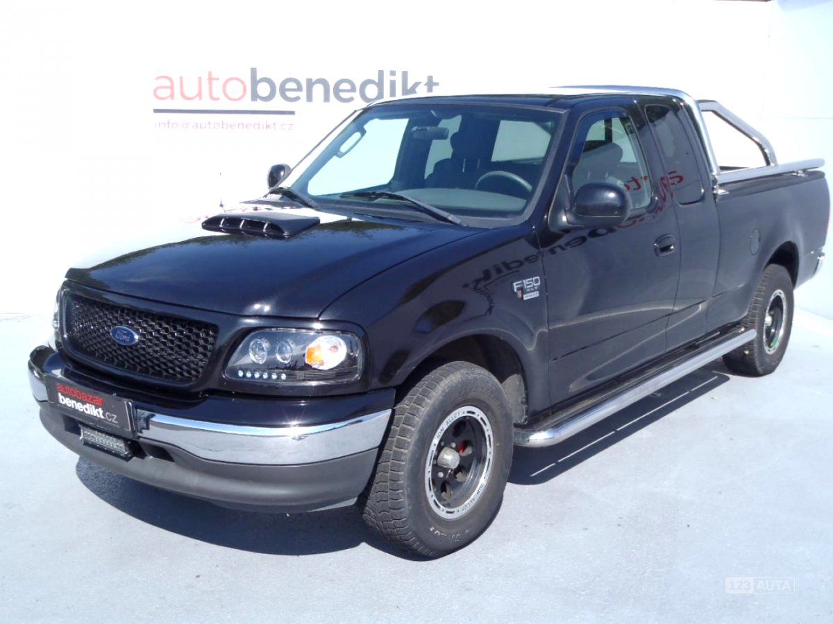 Ford F-150, 2002 - celkový pohled