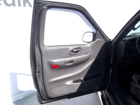 Ford F-150, 2002 - pohled č. 8