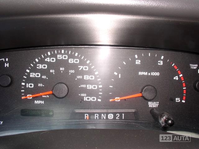 Ford F-350, 2002 - pohled č. 9