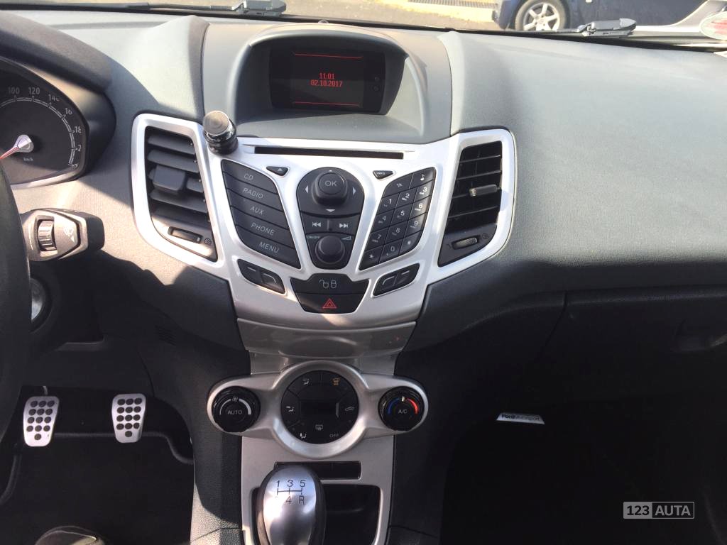 Ford Fiesta, 2011 - pohled č. 21