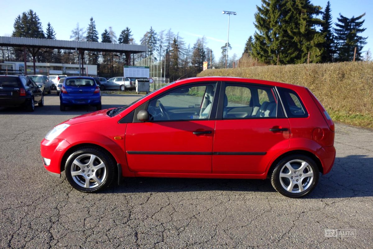 Ford Fiesta, 2002 - pohled č. 6