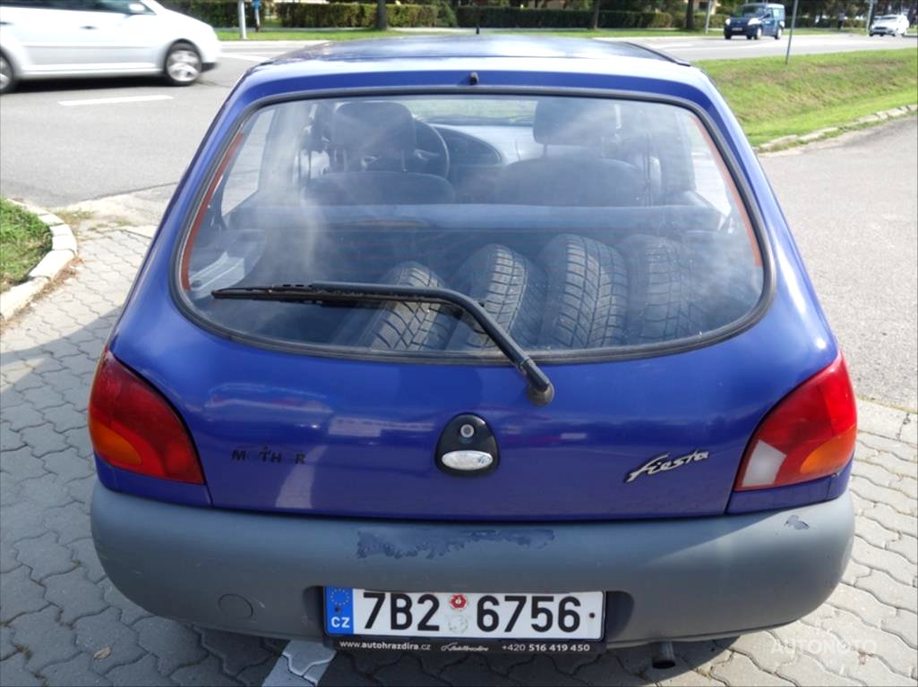 Ford Fiesta, 1998 - pohled č. 5