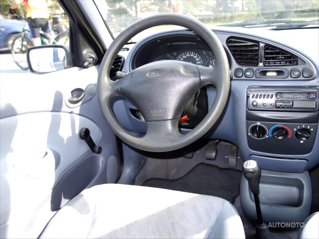 Ford Fiesta, 1998 - pohled č. 9