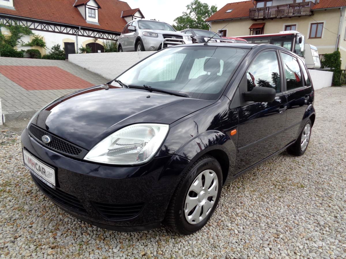 Ford Fiesta, 2004 - pohled č. 3