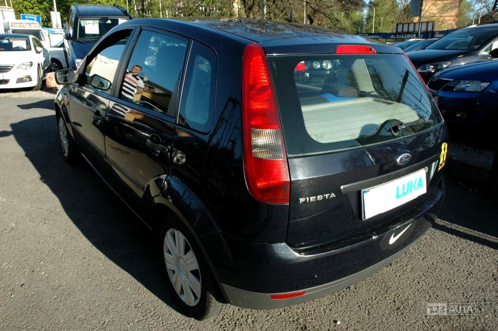 Ford Fiesta, 2005 - pohled č. 4