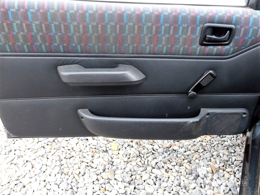 Ford Fiesta, 1993 - pohled č. 11