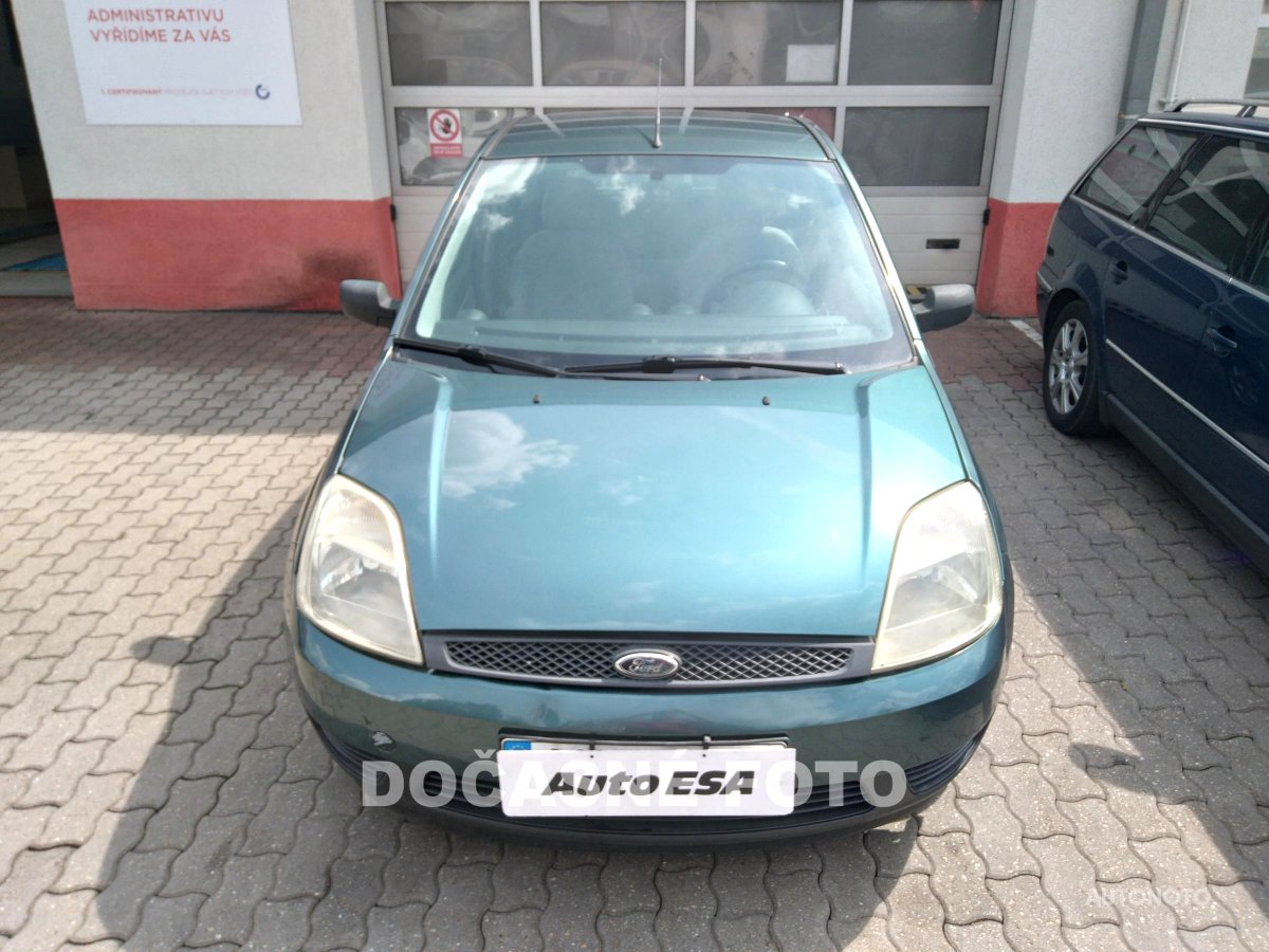 Ford Fiesta, 2002 - pohled č. 2