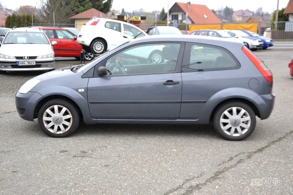 Ford Fiesta, 2005 - pohled č. 13