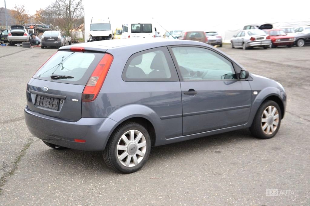 Ford Fiesta, 2005 - pohled č. 2