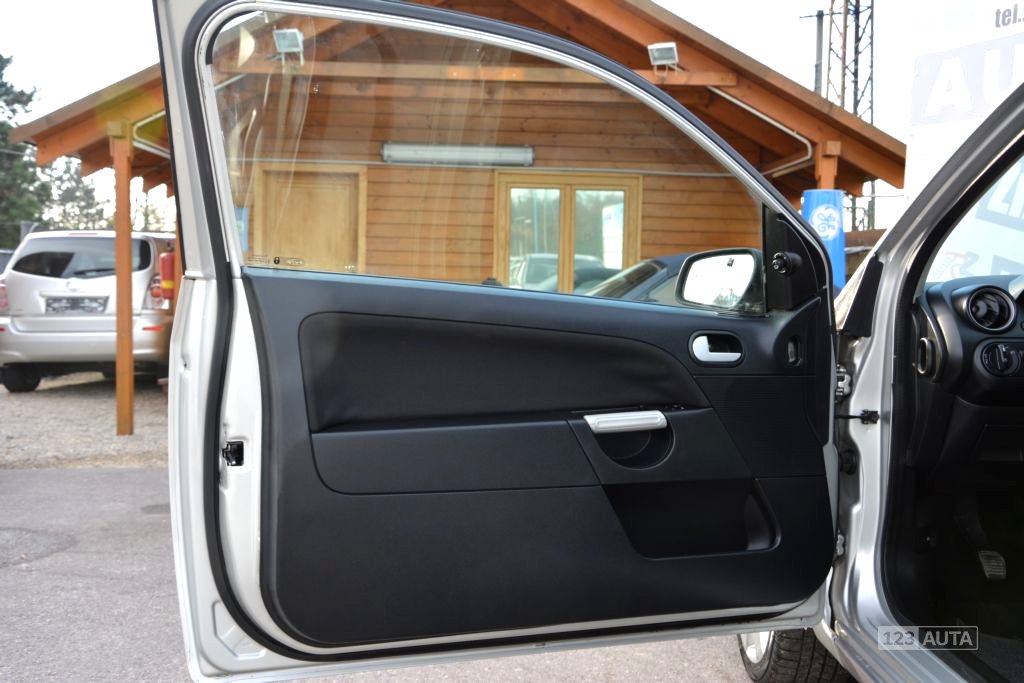 Ford Fiesta, 2005 - pohled č. 13