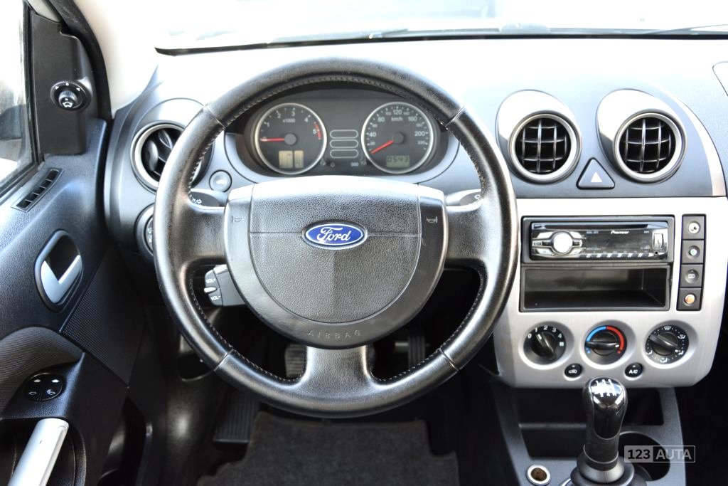 Ford Fiesta, 2005 - pohled č. 18