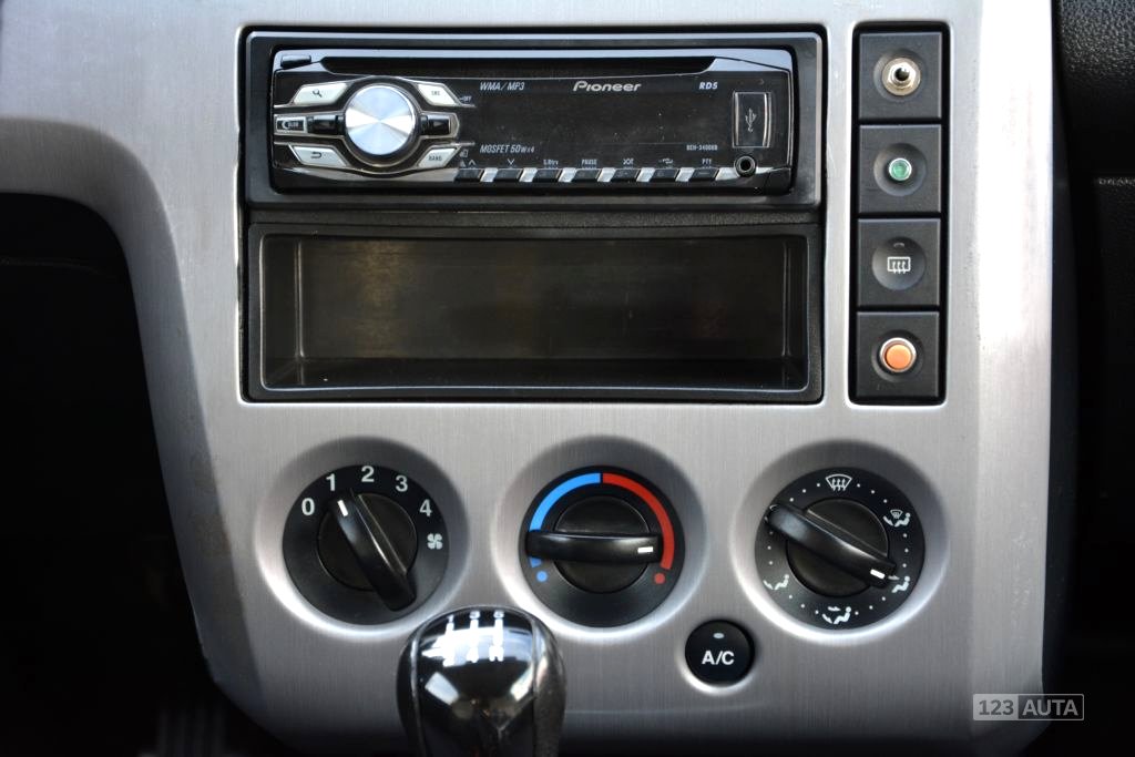 Ford Fiesta, 2005 - pohled č. 19