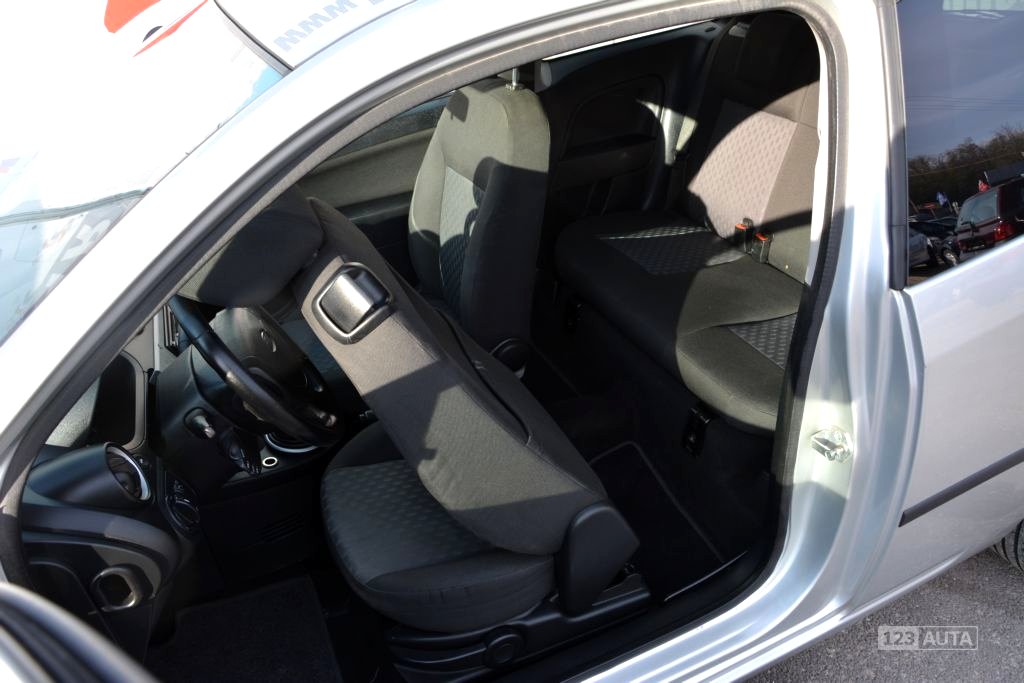 Ford Fiesta, 2005 - pohled č. 21