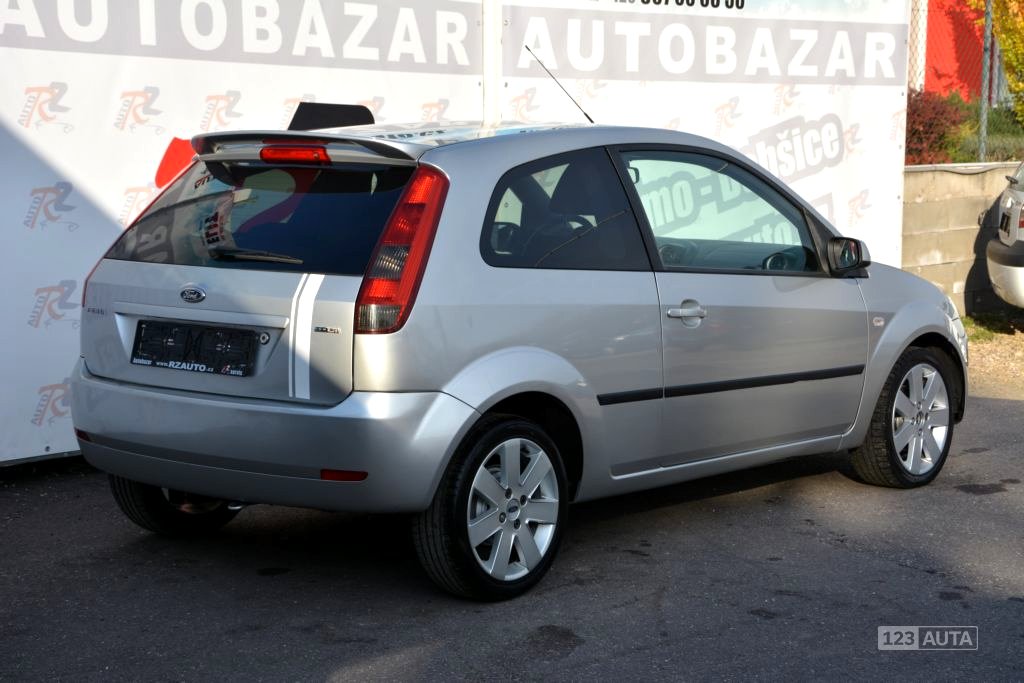 Ford Fiesta, 2005 - pohled č. 4