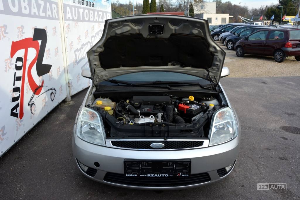 Ford Fiesta, 2005 - pohled č. 8