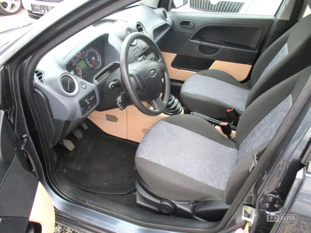 Ford Fiesta, 2006 - pohled č. 14