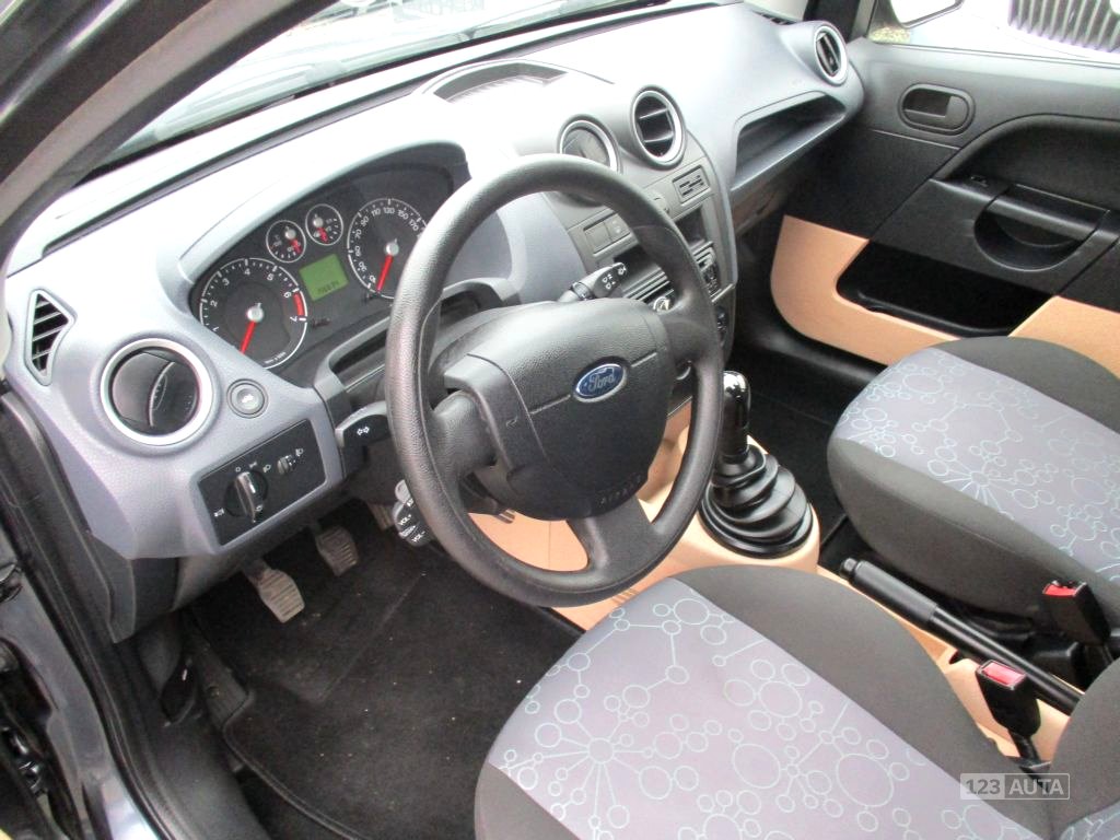 Ford Fiesta, 2006 - pohled č. 19