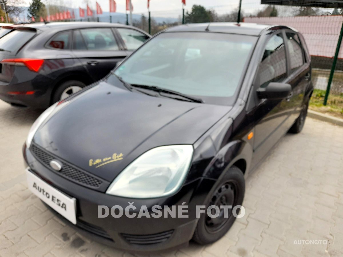 Ford Fiesta, 2002 - pohled č. 3