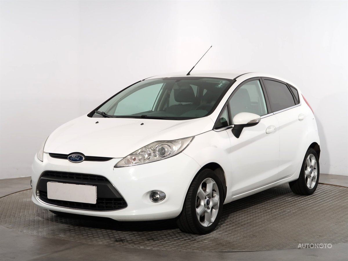 Ford Fiesta, 2010 - pohled č. 3