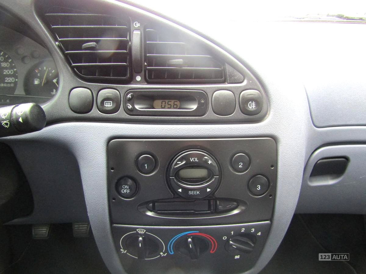 Ford Fiesta, 1999 - pohled č. 13