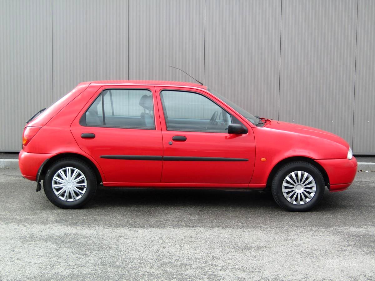 Ford Fiesta, 1999 - pohled č. 4