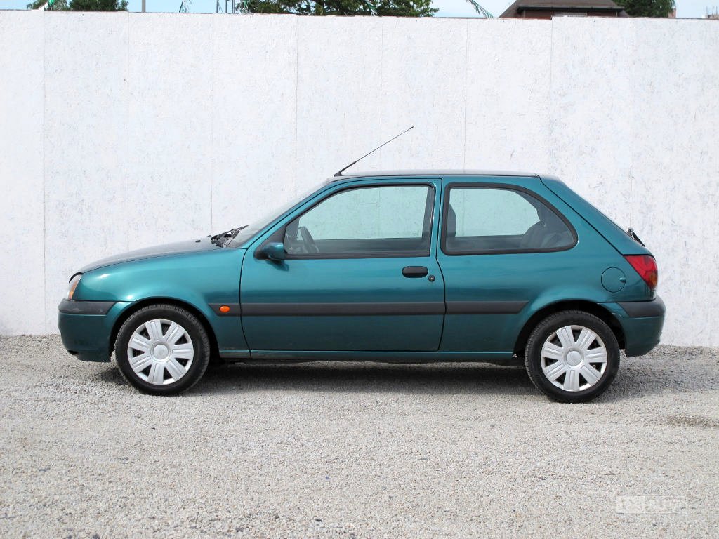 Ford Fiesta, 2001 - pohled č. 4