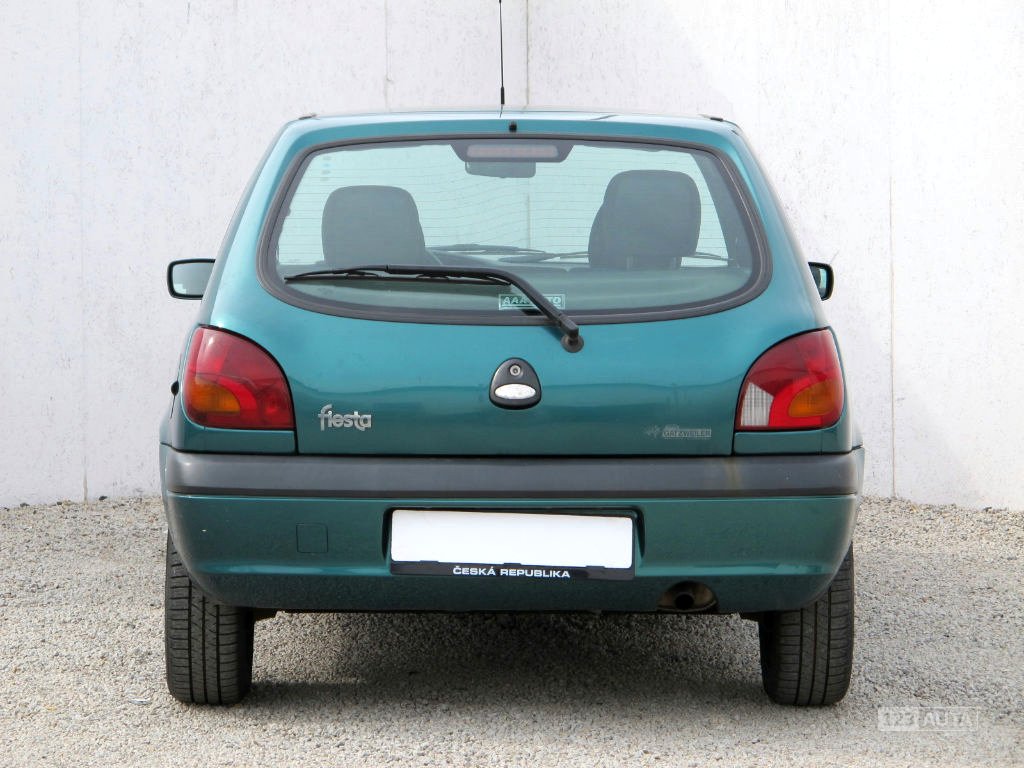 Ford Fiesta, 2001 - pohled č. 6