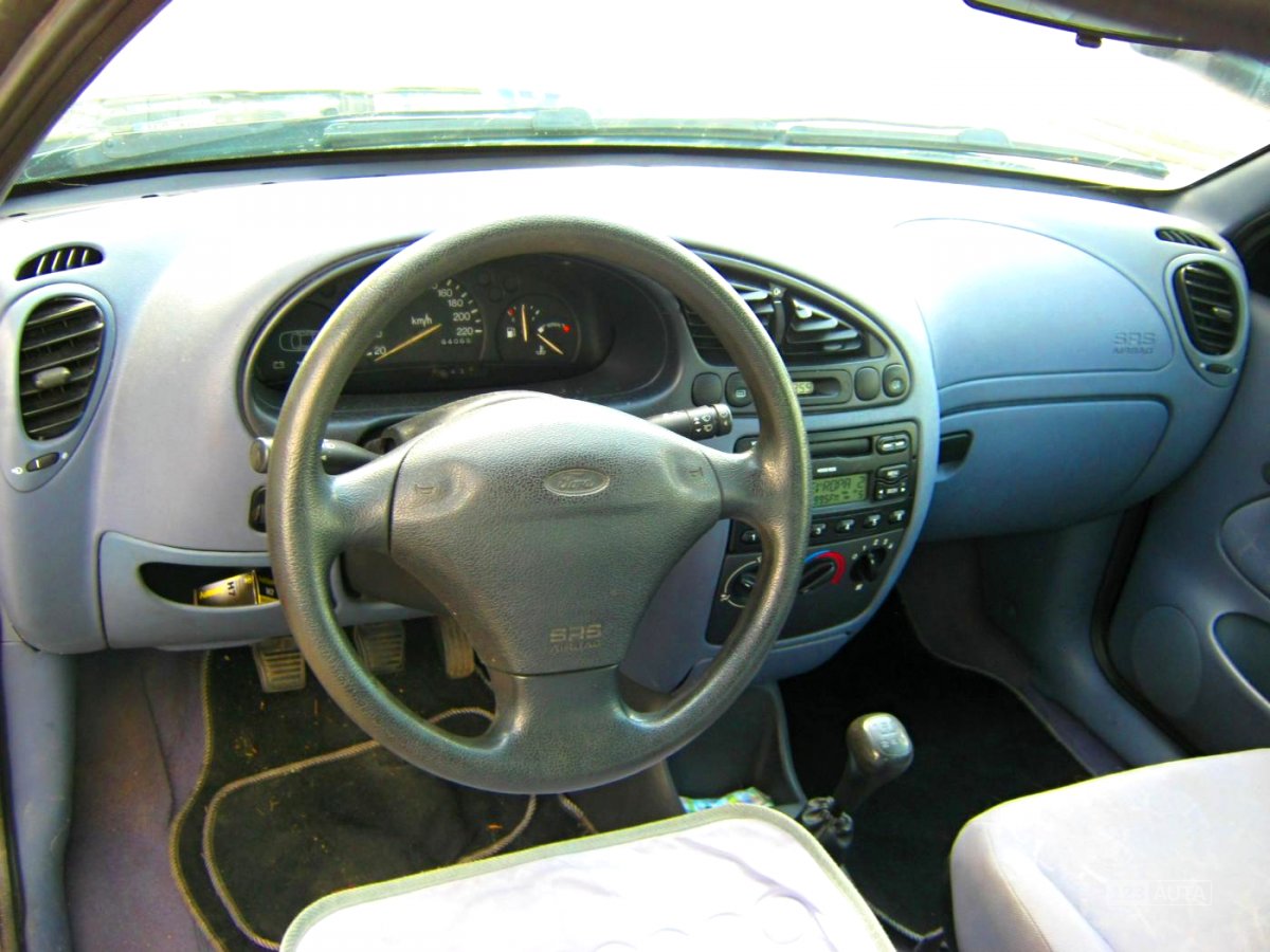 Ford Fiesta, 1997 - pohled č. 12