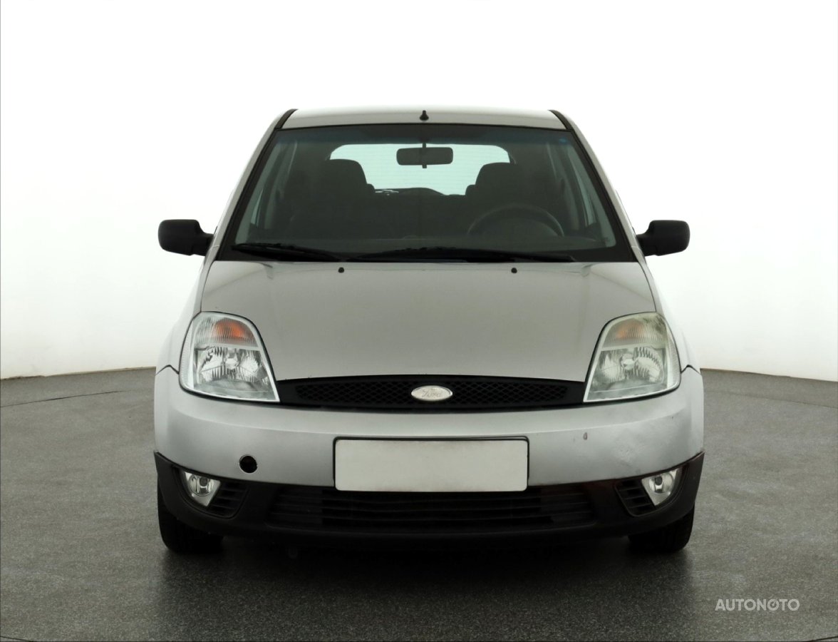 Ford Fiesta, 2004 - pohled č. 2