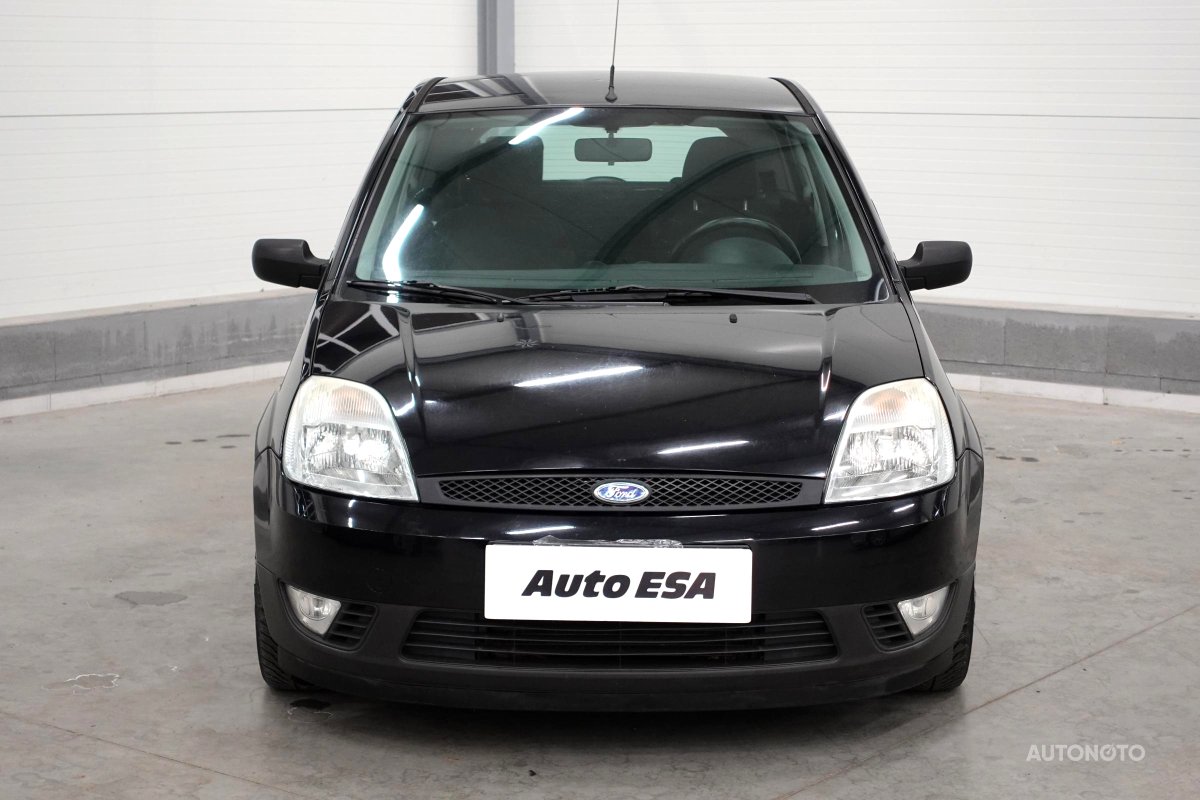 Ford Fiesta, 2004 - pohled č. 2