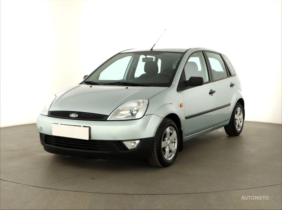 Ford Fiesta, 2004 - pohled č. 3