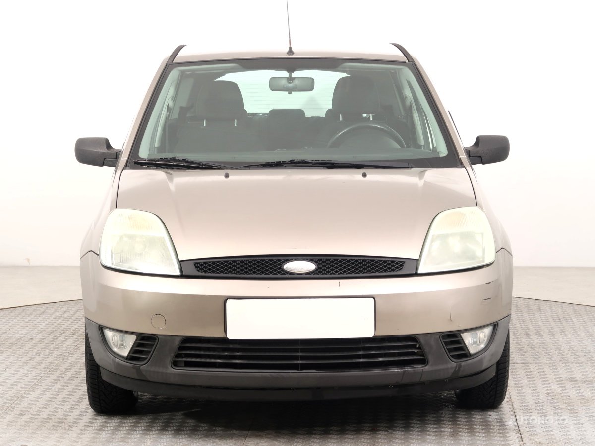 Ford Fiesta, 2004 - pohled č. 2