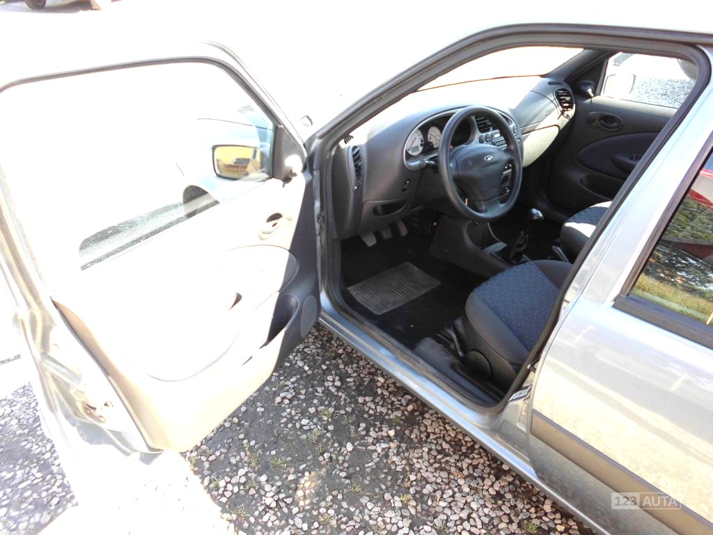 Ford Fiesta, 2001 - pohled č. 11