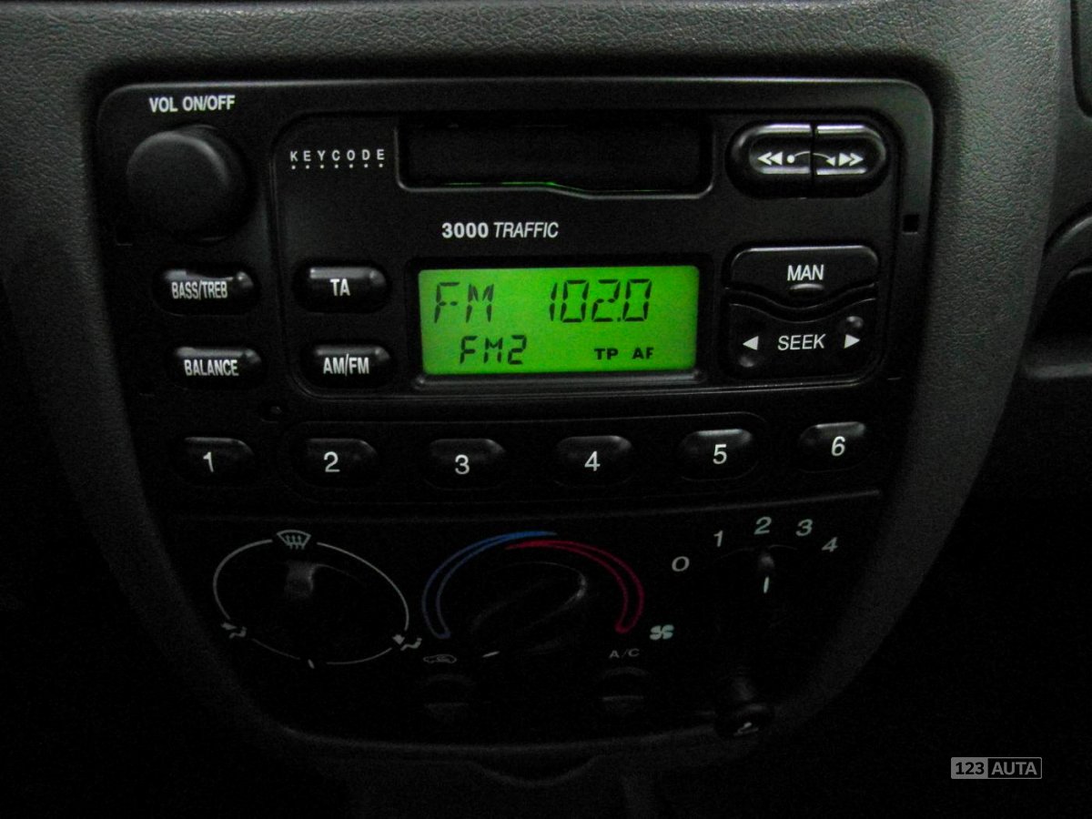 Ford Fiesta, 2000 - pohled č. 11