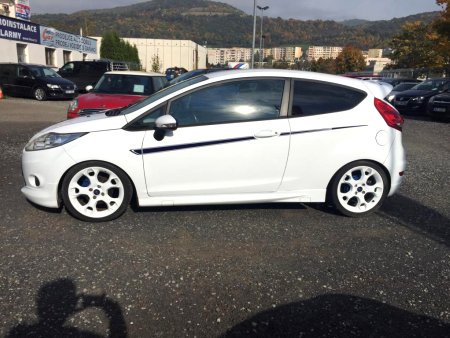 Ford Fiesta, 2011 - pohled č. 4