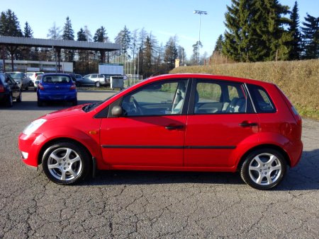 Ford Fiesta, 2002 - pohled č. 6