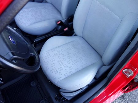Ford Fiesta, 2002 - pohled č. 9