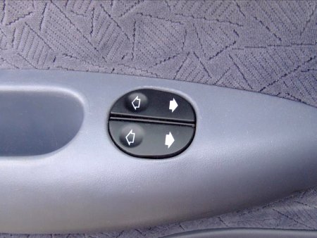 Ford Fiesta, 1998 - pohled č. 9