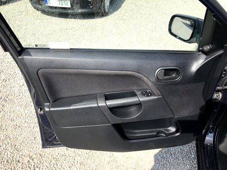 Ford Fiesta, 2006 - pohled č. 9