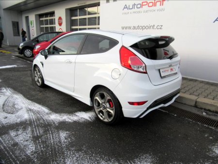 Ford Fiesta, 2013 - pohled č. 3