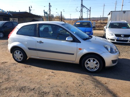 Ford Fiesta, 2006 - pohled č. 3